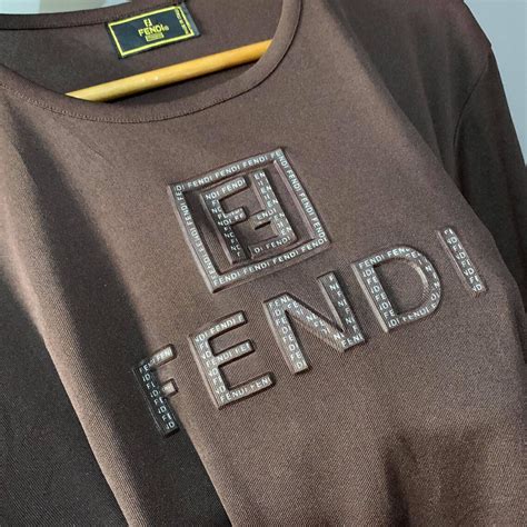 fendi t shirt original.